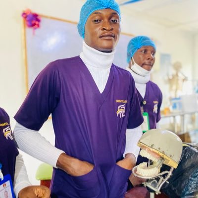 ACADEMYaxc7's profile picture. am a dentist doctor here to educate you on how to take proper care of ur 🦷 ☺️☺️and the oral cavity 🦷