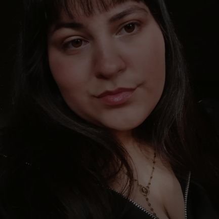 samanthavettori's profile picture. @poetrybarreto

b- eu te amo, tá bom