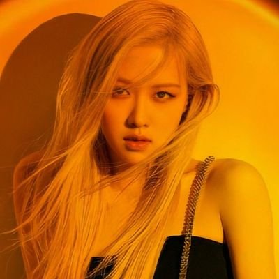 RBlackpinK18's profile picture. ot4 
| she 19
| wlw | Papaya rules 🧡