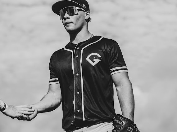 LukeAnt_2027's profile picture. class of 27’ Grit black/NES || 6 ft’ 180 lbs || Citius prep, OF/1B