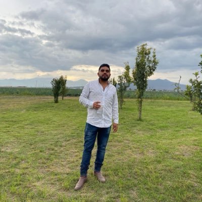 JGuarneros0818's profile picture. 