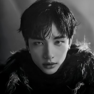 hyunlixbb's profile picture. - 𝙳𝚎𝚕𝚒𝚌𝚊𝚝𝚎 𝚙𝚘𝚒𝚗𝚝 𝚘𝚏 𝚟𝚒𝚎𝚠. ೃ #황필 • 01/04 • 05/04 • 06/04 • #현진 @luart_kp