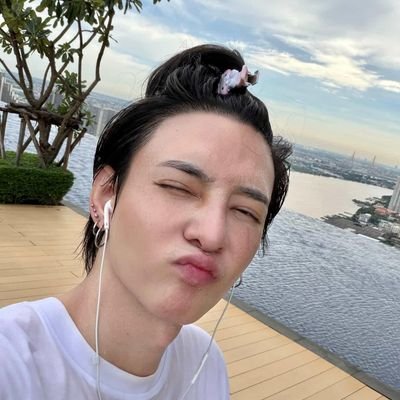 ro_lectorandom2's profile picture. Supanut my life🩷 - #Brightwin🤍 - #MaxTul 👑  -
 #Geminifourth 🐭🧡 - #Almondprogress 💚