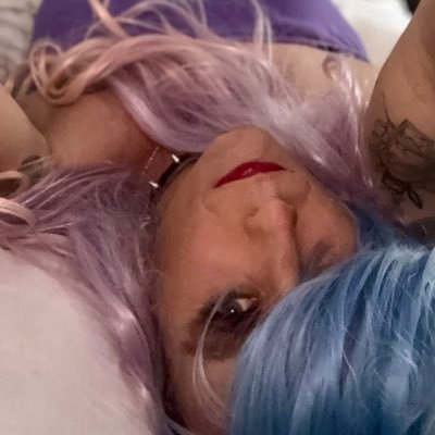 Tsparissexyslut's profile picture. 100% bottom sexy slut smooth tight ass new to area love to show me how much check out my spoil me wishlist https://t.co/FWdlwSEFZk