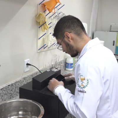 farma_study's profile picture. desabafos de um estudante de farmácia