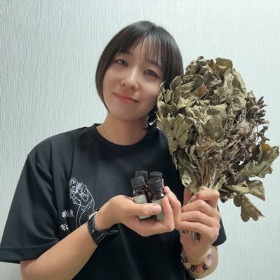 amatsu_aufguss's profile picture. 2025.2.2SPAキセラ川西で熱波師デビュー✨ SPA&HOTEL水春松井山手所属❗️✨ 2024.9.23/2025.2.24/2025.6.19GSSアウフグース練習会参加✨ サウナ・スパ健康アドバイザー 熱波師検定B→SUS✨102活あまつ活✨