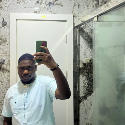 __OlaMidE__'s profile picture. Nothing much