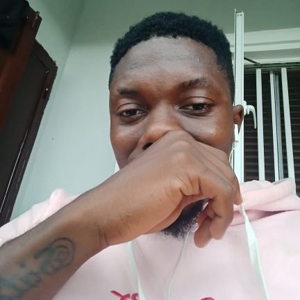 GoldenPreach's profile picture. Scary drop 💧