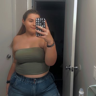 SamMaidens34's profile picture. 