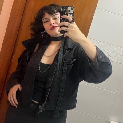 http__lia's profile picture. deve ser minha milésima conta nessa rede