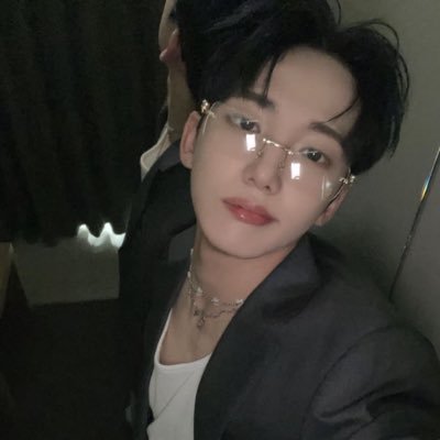 leomarudz's profile picture. 