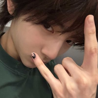 junnhooni's profile picture. ⠀⠀⠀⠀⠀I make them famous, I call that, FaSHioN   ᶻ 𝗓 𐰁 .ᐟ