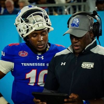 CoachBHayes's profile picture. Asst QB Coach @TSUTigersFB
 #RoarCity 
#BigBlue