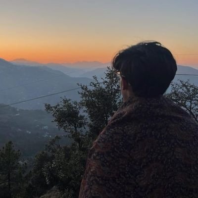 AviralBajpaii's profile picture. 17|Founder @ira_rockets @AGAerospace  |First business at the age of 09|Self-taught Space Entrepreneur.
Ig itna kaafi hai!