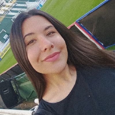 _daianamorales's profile picture. mucho fútbol, Leeds United y A-League 🇦🇺 • comentarista • @daianafutbol
