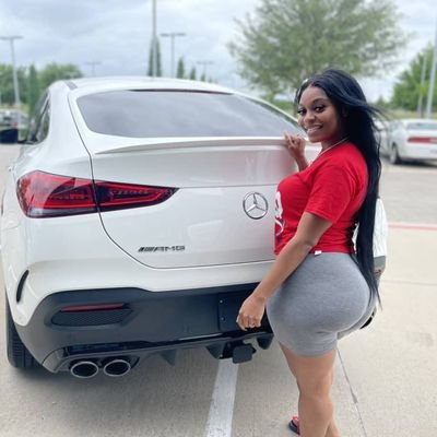 MatildaGra14490's profile picture. live smart,
   play smart 😉