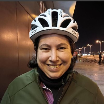 mtorremobility's profile picture. ✊ Activista de derechos sociales
🚴‍♂️ Movilidad urbana
💚 Sostenibilidad
💜 Feminismo
🎤 Hip Hop
⚽ Futfem
🎮 Gamer
📚 Ensayo
🖥️ Dev