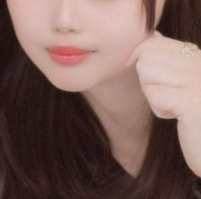 Zpon51juTk's profile picture. 25さい/158せんち/Acup/もでる/寂しがり/フォローしてくれたらDMしますね😊