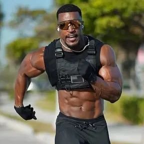 dominated_omega's profile picture. not real Luke cage taken by love of my life @SavannahXxxFake