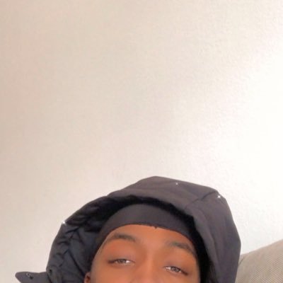 AMIIIIRIIIII's profile picture. E.