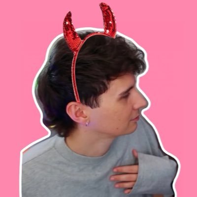@hellohoewell