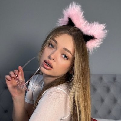 Zin2a's profile picture. لا حول ولاقوة الابالله العلي العظيم ❤️💙