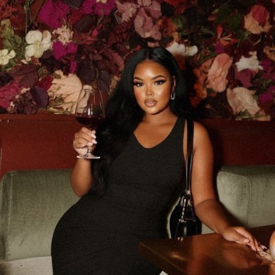 QueenSupreme718's profile picture. Love and Light | Occasional troll | #QGTM 🗽 → #DMV