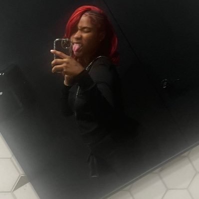 iiamkamyreelol's profile picture. 20.