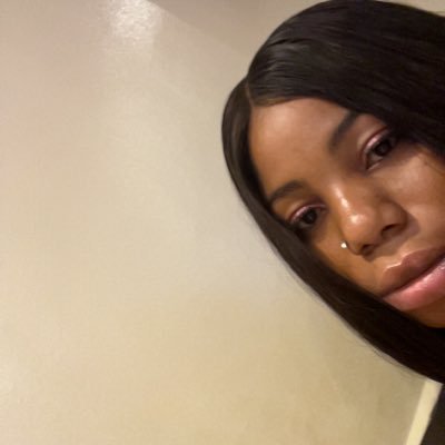 daphnehit's profile picture. With a keen eye for detail and a love for problem-solving, I thrive on turning complex ideas into intuitive designs.