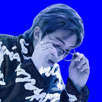 vrosq_7's profile picture. 🇲🇽 | Only Army | V777 Fargan Quackity | QSMP Karmaland | SP11 OP81 | Barcodetin | Anime Manga  | Manhwas | Manhuas | Novelas |