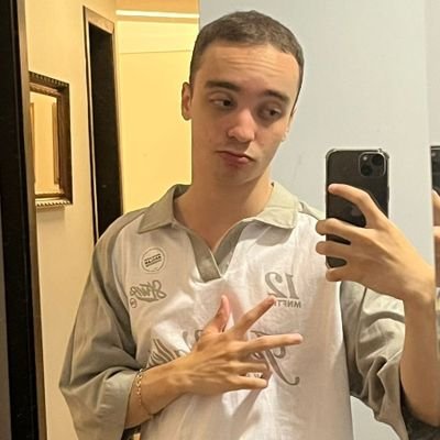 garotoarcade's profile picture. décadance avec elegance