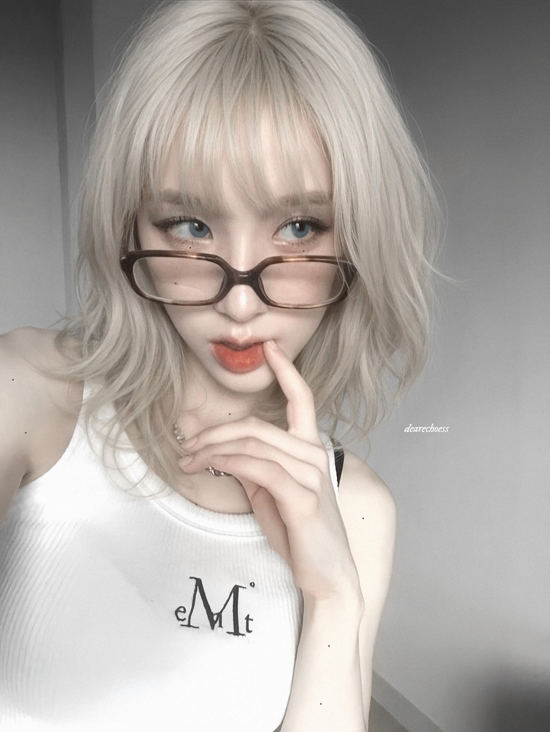 dearechoess's profile picture. ⠀⠀⠀⠀⠀⠀⠀ℒ𝗂𝗄𝖾   𝖺   𝐦𝐨𝐭𝐡   𝗍𝗈   𝖺   𝐟𝗅𝖺𝗆𝖾   𝟵𝟵𝟵    ☆