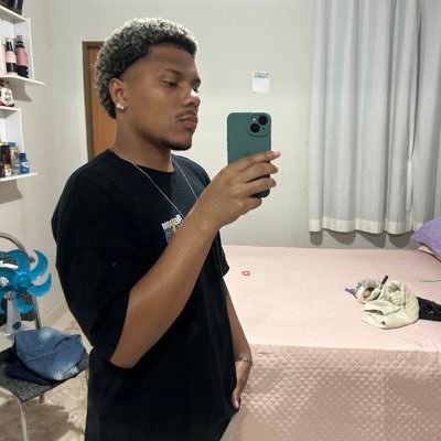 FpyRonaldo's profile picture. 