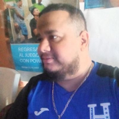 BofitoCruz0713's profile picture. Hondureño 🇭🇳 @MOTAGUAcom , @Arsenal, @ACMilan y @Rayados. Si aficionado migajero.