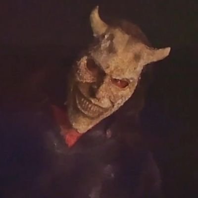 MelancholiaMel1's profile picture. Irish transbian // DC, Red Velvet, Aespa, Loona, Pink Pantheress, Beabadoobee, Fortnite