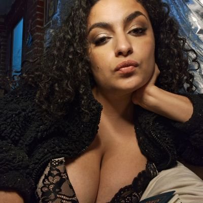 Kamala3781's profile picture. Trabajadora sexual historiadora y acrtriz 🔞. HOT WIFE 🔥 CDMX solo zona sur-poniente citas solo miembros del grupo VIP ♡ . Info DM o whats 5653707208👠💋