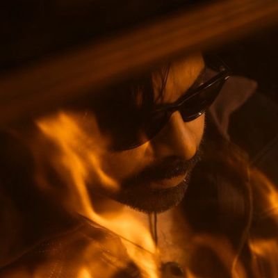 DaidaChanti's profile picture. @pawankalyan #JSP #Megafan(my dad cult chiru gari fan)
I respect all heroes #notrolls
Introvert andukey retweets(nachitey kotteyadamey) ekkuva own ga rare 😃