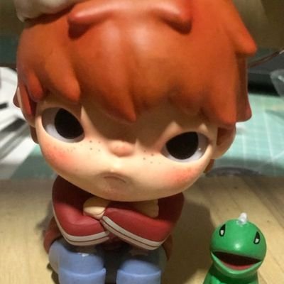 laneuries's profile picture. 