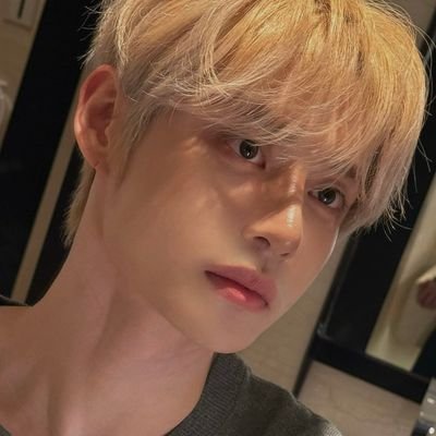 jiwoongothic's profile picture. i thinking about jebiwon 24/7 ! 💭                              ͏ ͏ ͏ ͏ ͏ ͏ ͏ ͏ ͏ ͏ ͏
 ͏ ͏ ͏ ͏ ͏ ͏ ͏ ͏ ͏ ͏ ͏ ͏꒰ ͏jiwoongie & me 𖹭 ꒱