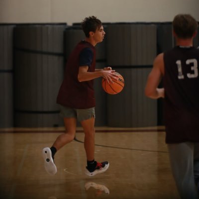 kalebistvanik26's profile picture. 6'3 SG| Wheaton Academy class of 2026| 3.0 GPA | email: Kalebistvanik@outlook.com |331-293-1748 | god bless 🙏 |