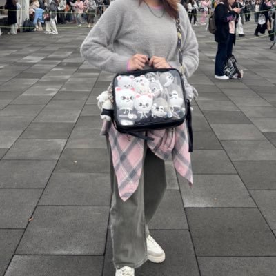 korowang3's profile picture. 🐺🥟絶命と蘇生を行き来するベカペン わら🇨🇦🇺🇦🇵🇭 REDLIGHTS 生で聞くまで死なない‼️‼️‼️‼️‼️‼️‼️‼️ "My king" "Hyunjin is mine hehe"  ESCAPE生で聞けた！わっはっはっはっはっ‼️