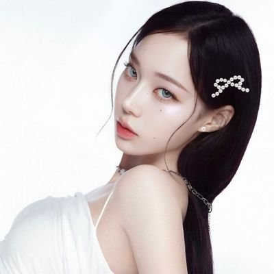 inhumanie's profile picture. Y𝗈𝗎𝗋   𝖾𝗒𝖾𝗌    ❥    𝗆𝗒   𝗌𝗉𝗋𝗂𝗇𝗀