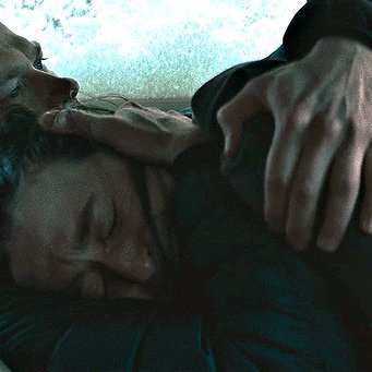 puelllaeterna's profile picture. nem a terra nem as mulheres são território de conquista