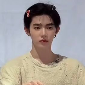 sollasido665020's profile picture. 3N ZEROSE 센터즈