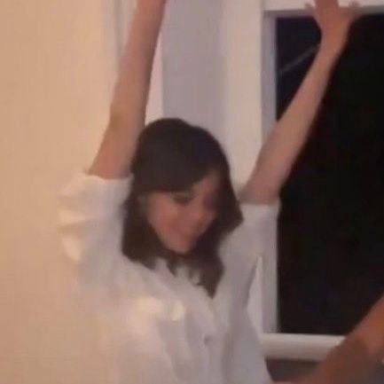 biazyr_n's profile picture. #PITTY: As datas passam por mim, sei lá que dia sou