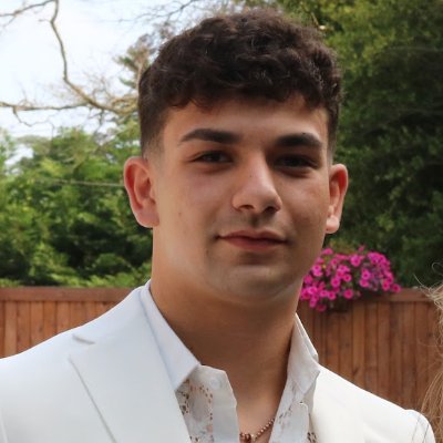 Loganethanm's profile picture. Building | https://t.co/3TVj7rIK6w