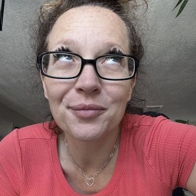 HaileyUnic62863's profile picture. Shopping & retail 🦄
 😊
🦄A smiley I love myself today and not going to change for anybody this is me👣🦄 Take time to do what makes your soul Happy