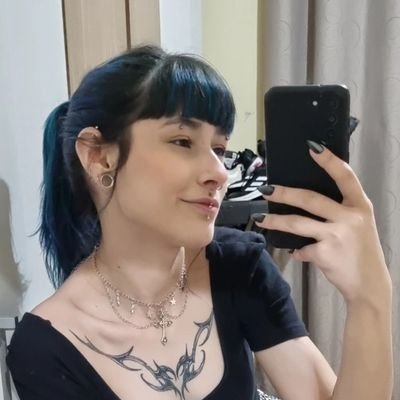 dipirona1grrama's profile picture. não sei nem pq tenho isso aqui