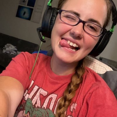 Rose89388496040's profile picture. 