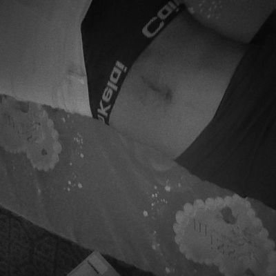 shivvy_15's profile picture. 